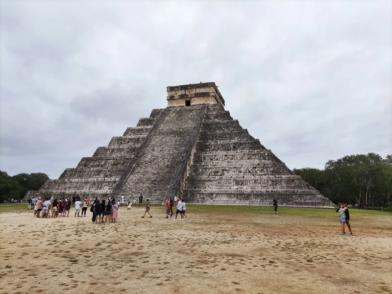 Chichén-Itzá chichen itza merida yucanta merveille du monde mexique