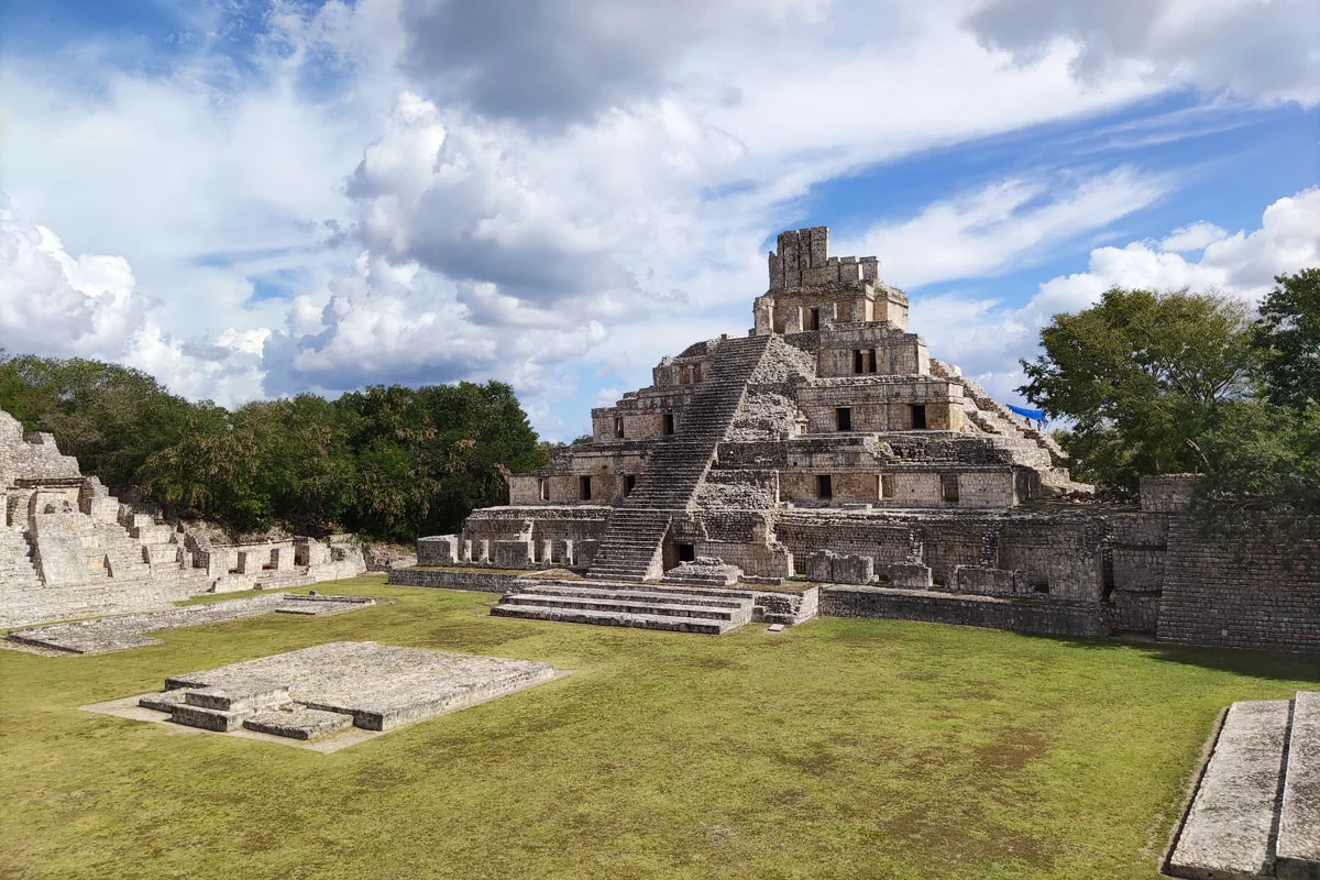 Edzná edzna temple maya campeche yucatan