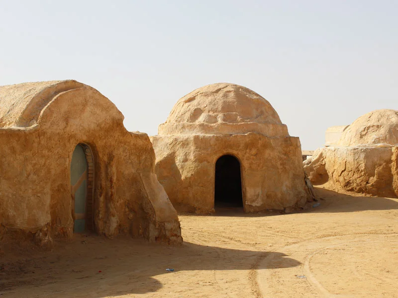 Mos Espa Star Wars décor lieu tournage film Tatooine