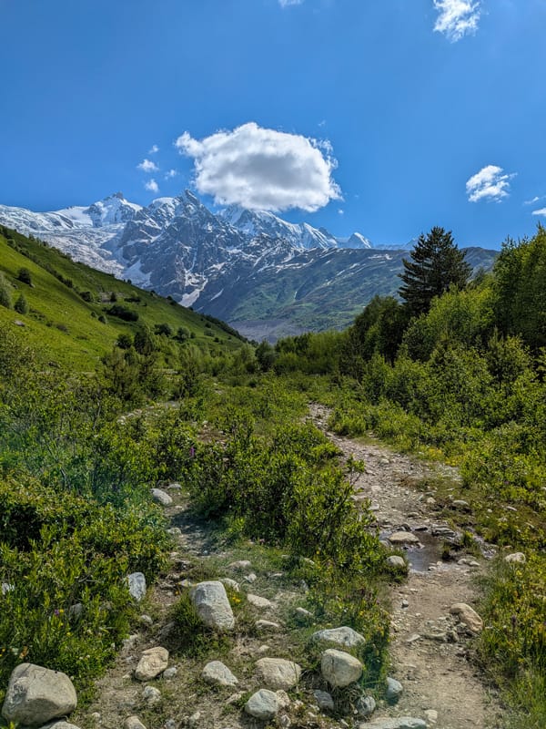 adishi khalde trek randonnée