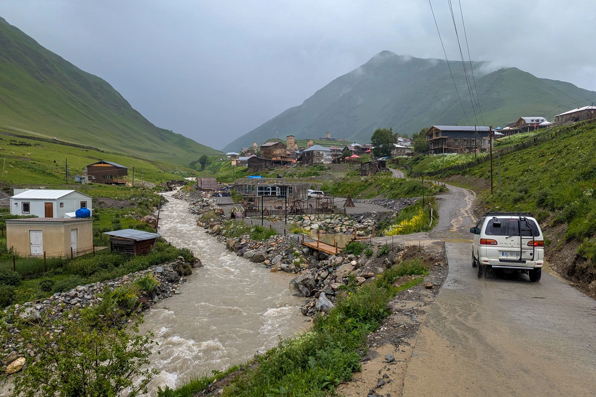 khalde ushguli trek mestia