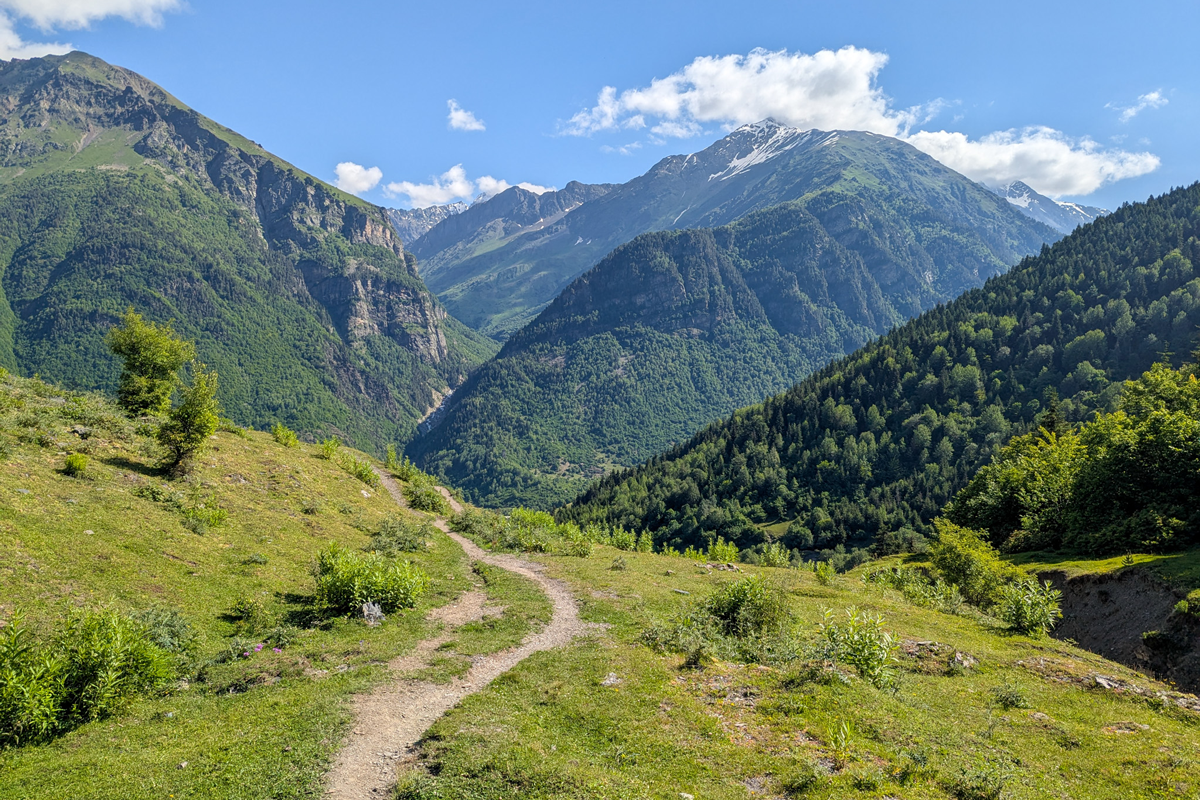 zhabeshi adishi géorgie randonnée