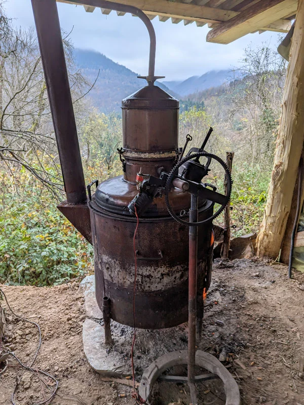 Jajce distillerie alcool maison campagne