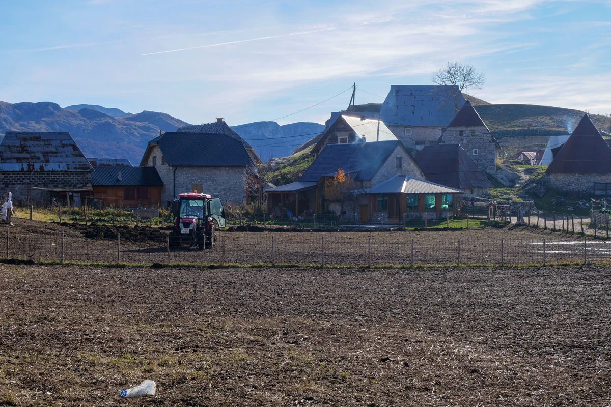 montagnes lukomir village rando randonnée