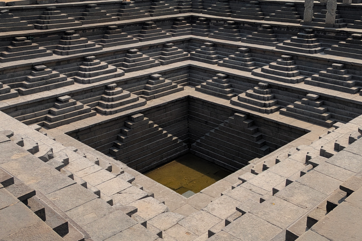 Temple escaliers hampi karnataka
